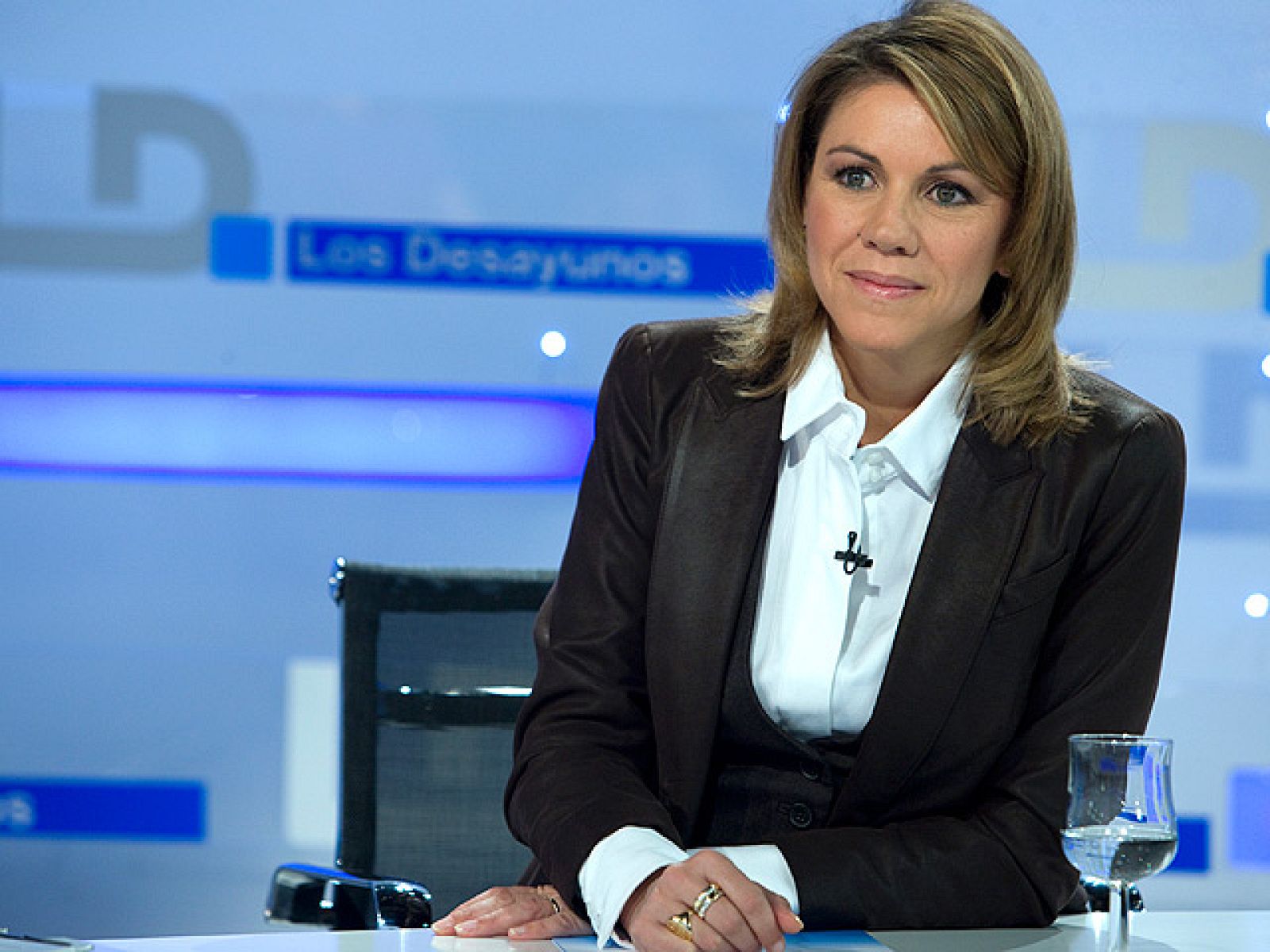 De Cospedal enfatiza su apoyo a la política antiterrorista: "Zapatero ha sido contundente" | Ver