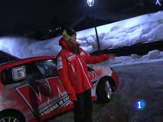 Telediario 1 - Alonso y Rossi, de rojo Ferrari y Ducati