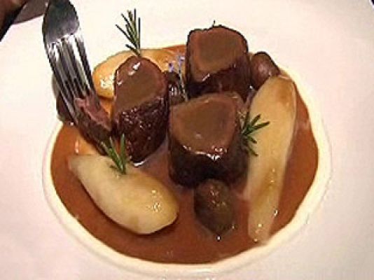 RTVE Cocina - Asado de lomo con castañas