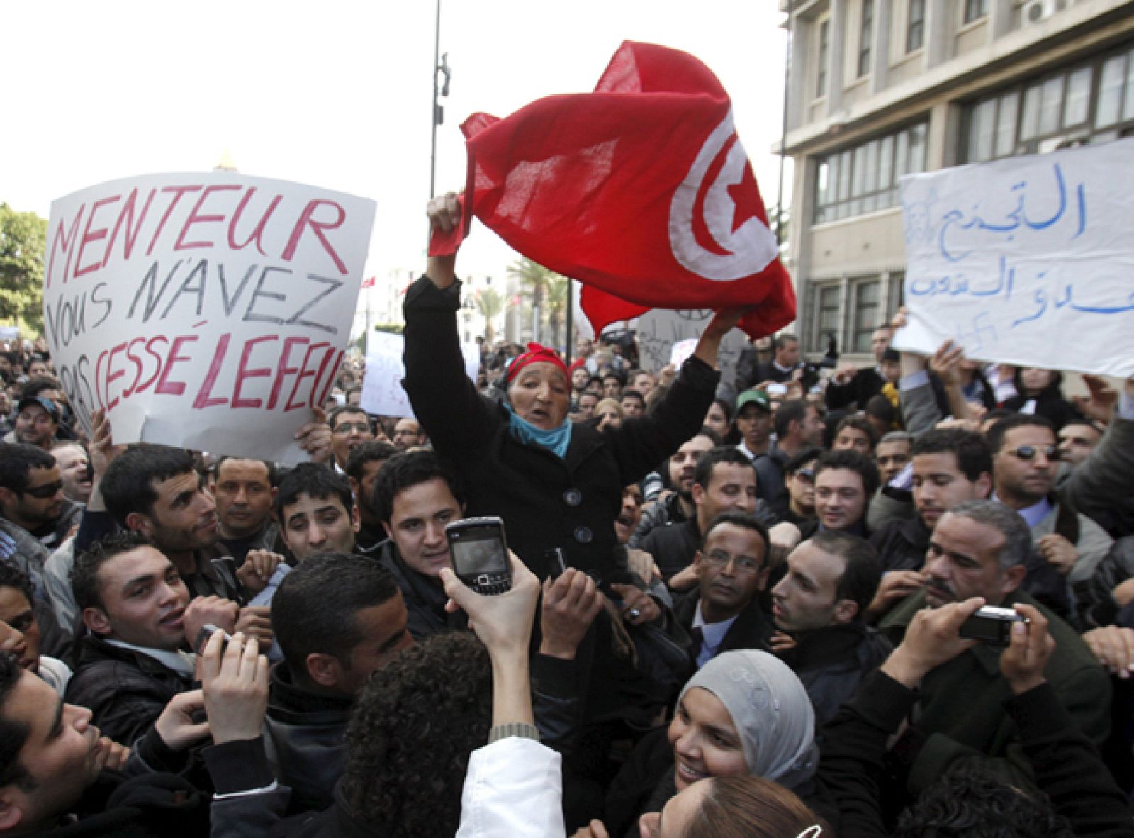 Telediario 1 en cuatro minutos - 14/01/11