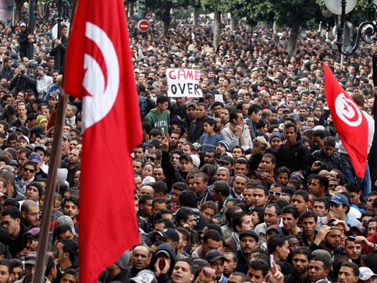 Telediario 1 - El Telediario en 4' -15/014/2011