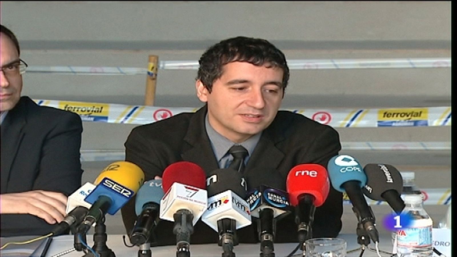 Telediario 1 Fin de semana - 16/01/11 | Ver