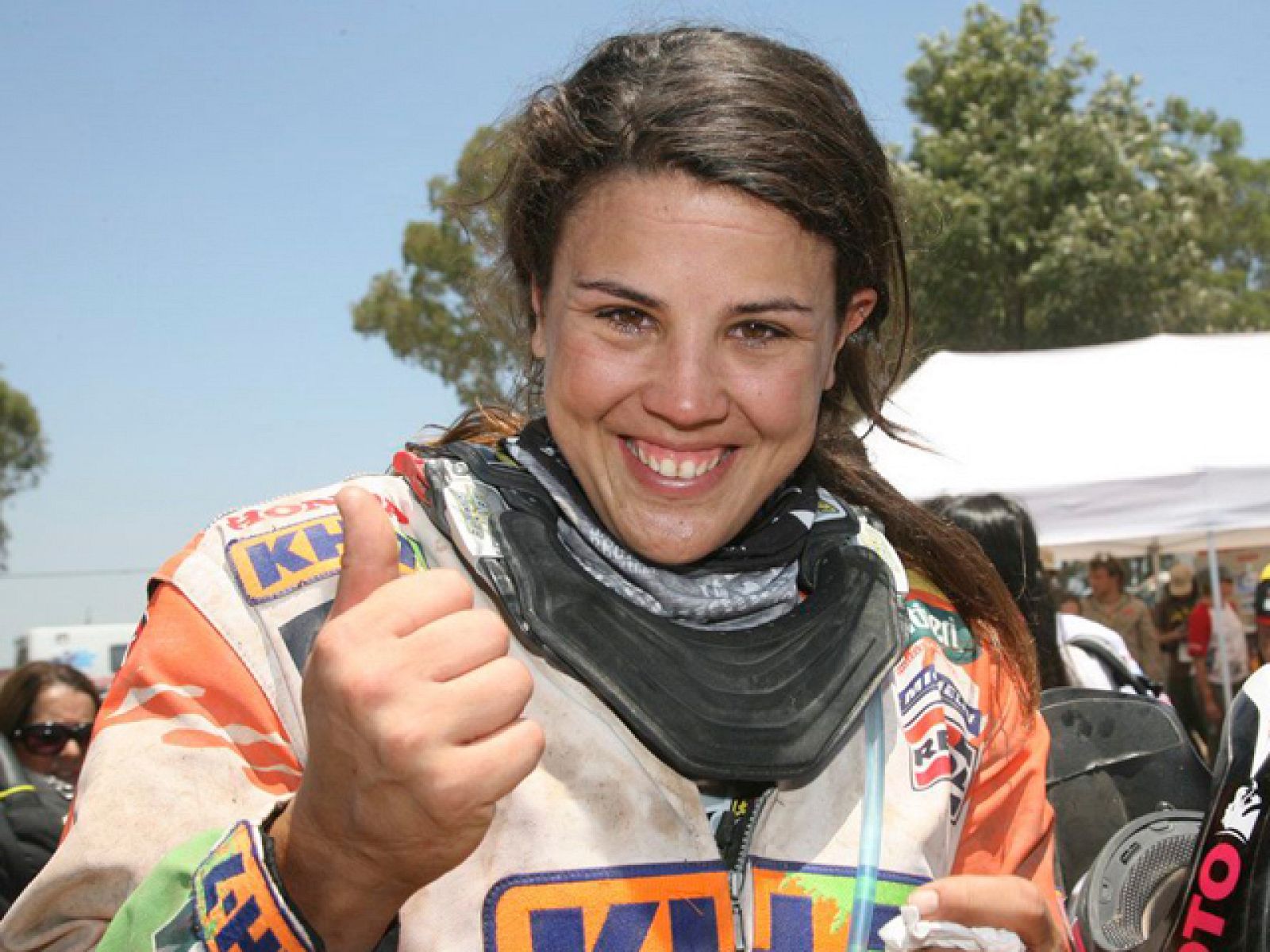 Tres pilotos españoles han subido al podio del Dakar 2011. Marc Coma campeón en motos, Carlos Sainz, tercero en coches y Laia Sanz,  campeona en categoría femenina el año de su debut.