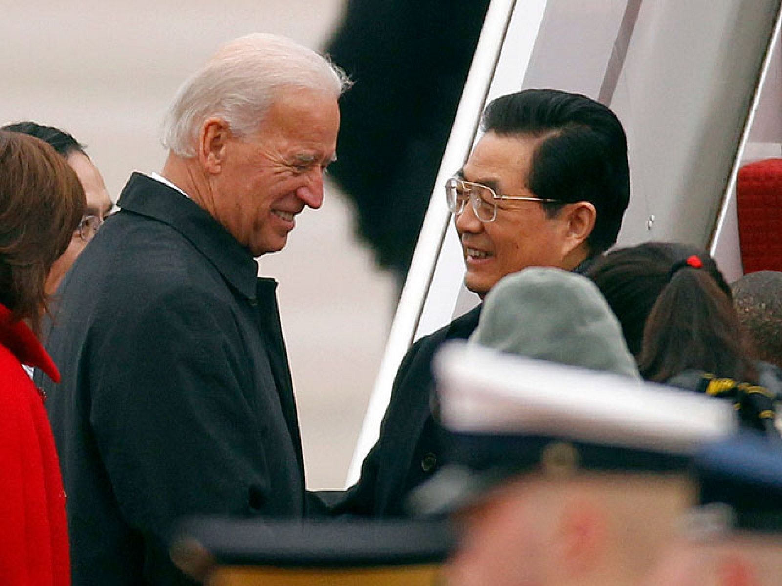 Telediario Matinal en cuatro minutos - 19/01/11 | Ver