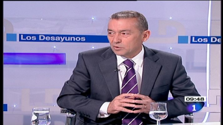 Los desayunos - Paulino Rivero