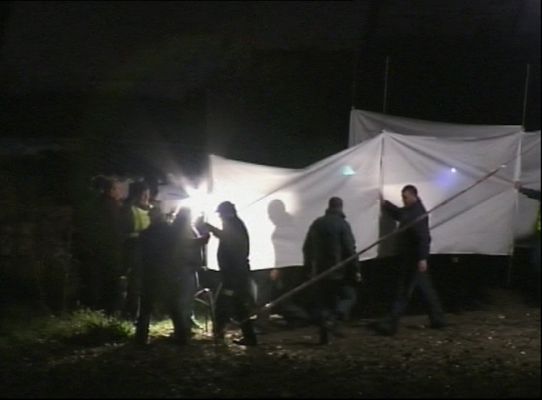 Telediario 1 - Con signos de violencia