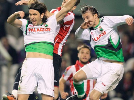 Telediario 1 - El Racing visita el Camp Nou