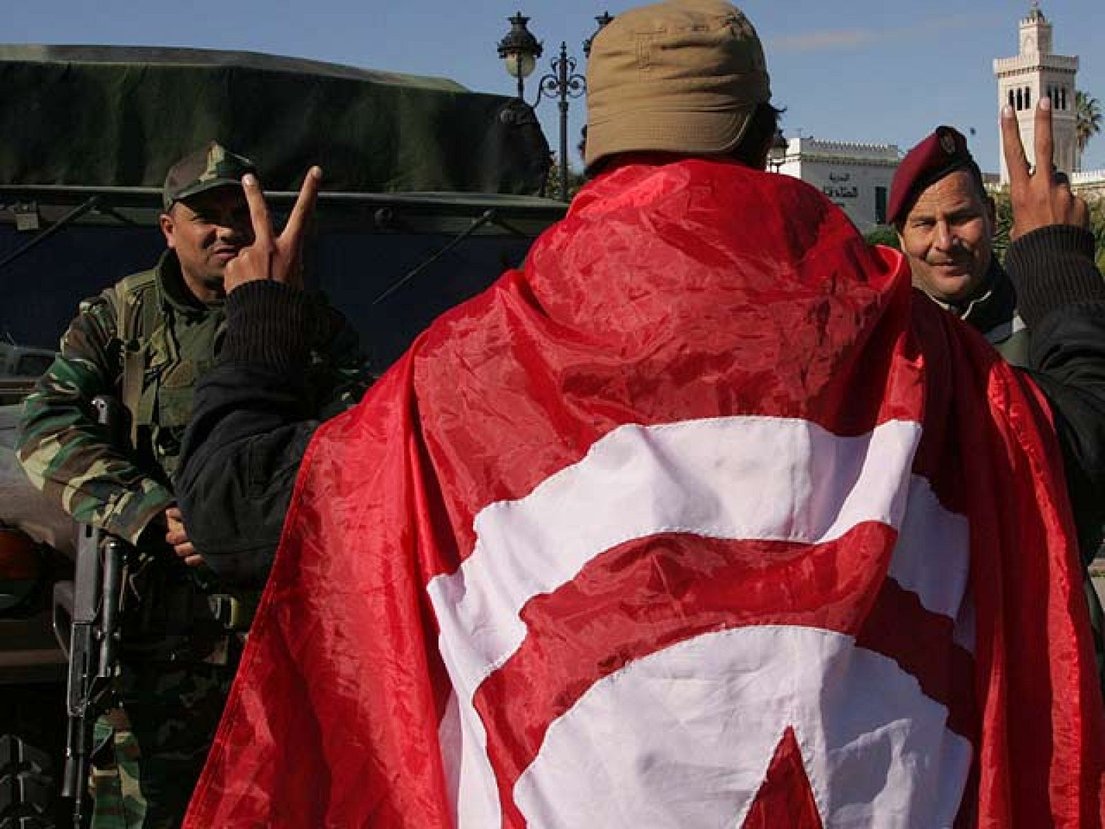 Toda la información del Telediario de Fin de semana en cuatro minutos.