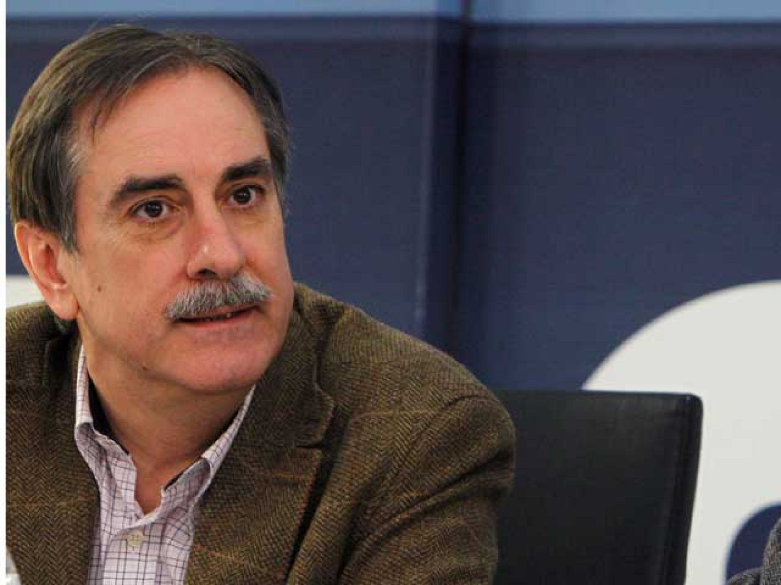 Siguen negociando la reforma de las pensiones