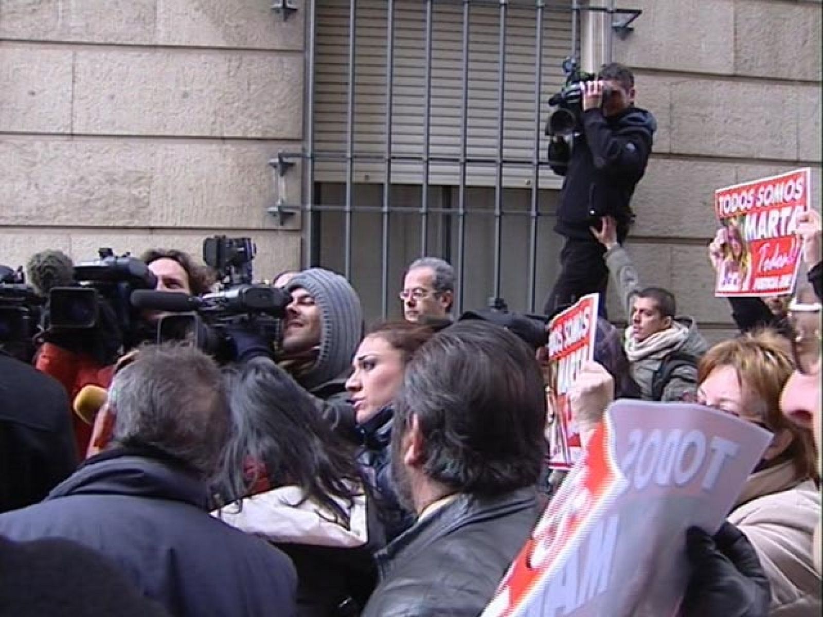 Comienza el juicio contra el menor acusado del asesinato y violación de Marta del Castillo | Ver