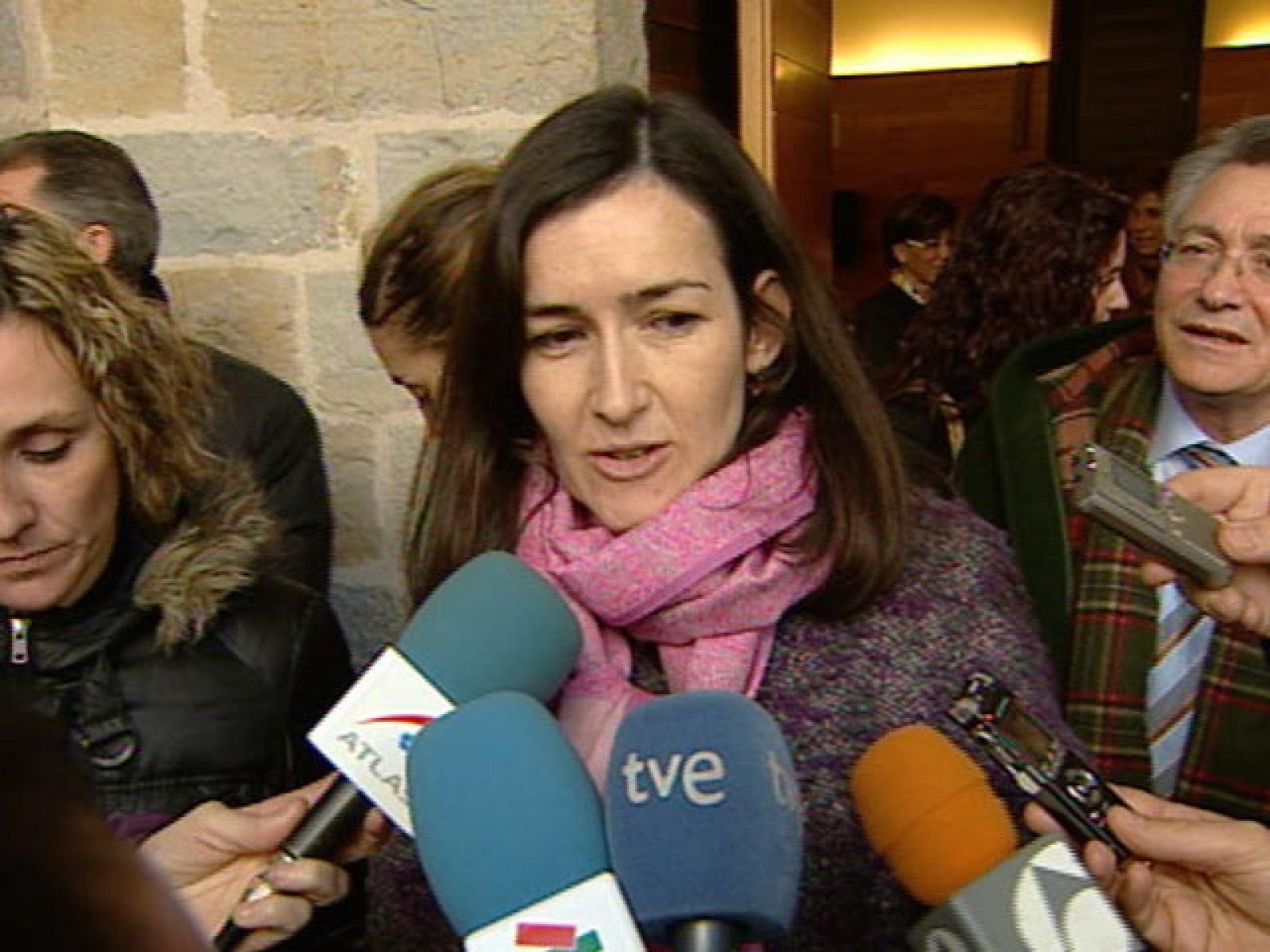 Reacciones al acuerdo para sacer adelante la llamada Ley Sinde | Ver