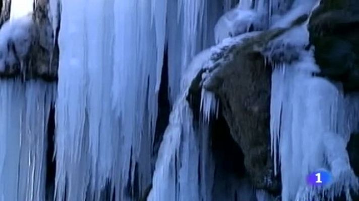 Telediario 1 - Telediario - 21 horas - 25/01/11