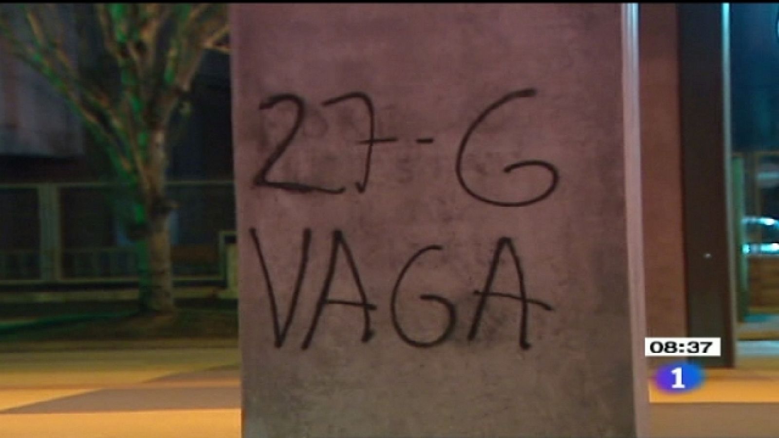 Telediario - 8.30 horas - 27/01/11 | Ver