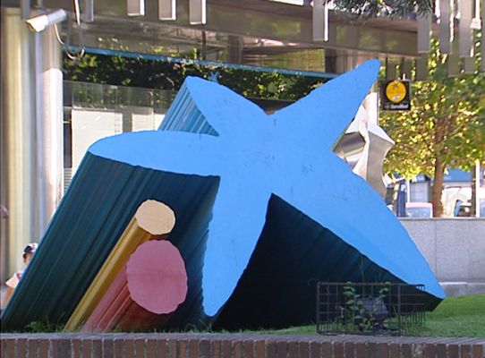 Telediario 1 - La Caixa estudia ser banco